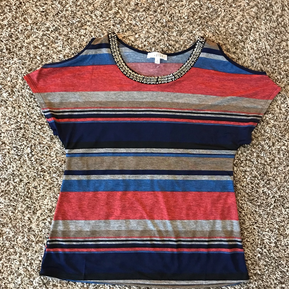Cold shoulder shirt